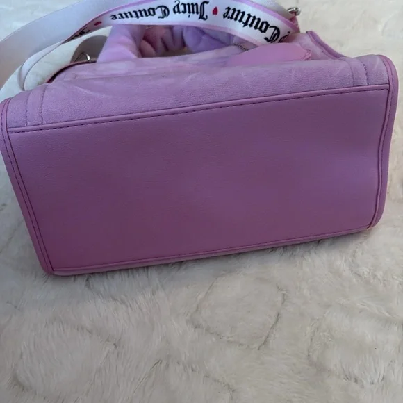 Juicy Couture Pink Tote Bag with Structured Design - Picture 2 of 4